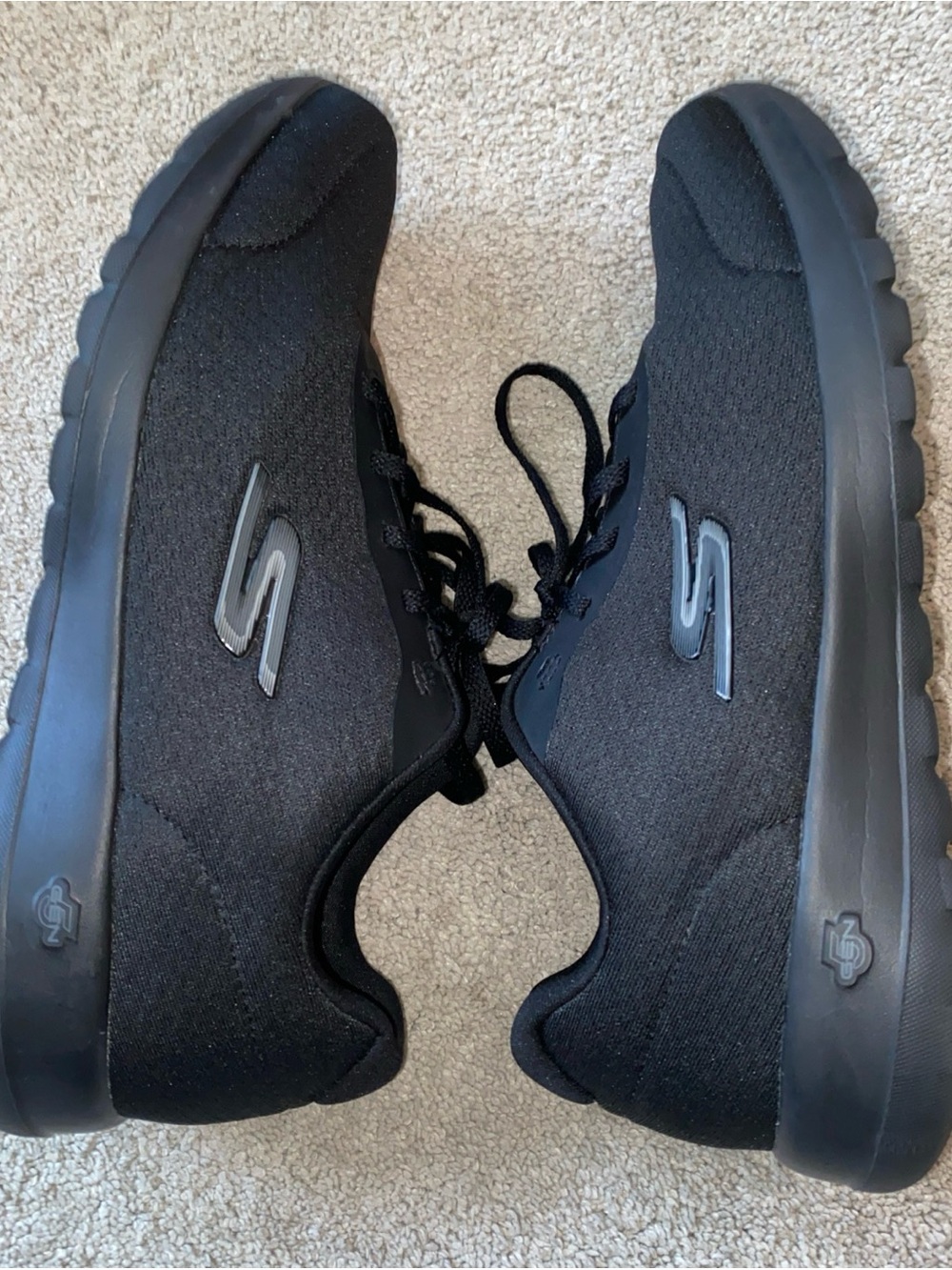 Skechers, GOwalk Joy - Ecstatic‎ Shoe Sneakers Women’s Size 9.5 Black